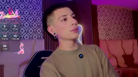 boyfox_tay online show from May 2026 04:17:01 AM