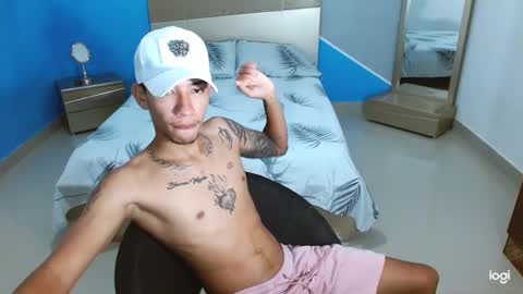 boyhot_sw online show from January 2025 07:07:01 PM