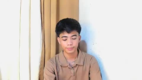 Snapshot of boynextdoor4ux chatting on June 2026 01:37:01 AM HI IM JAMES DONT FORGET GIVE ME THUMBS UP AND JOIN TO MY FANCLUB online show from June 2026 01:37:01 AM