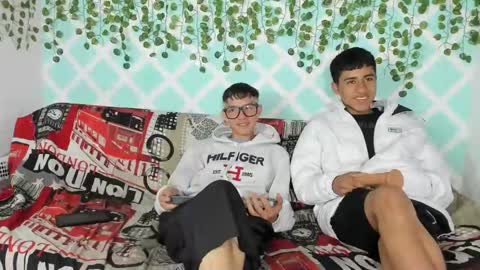 Snapshot of boys4hot_777 chatting on March 2025 12:26:02 AM boys4hot_777 online show from March 2025 12:26:02 AM