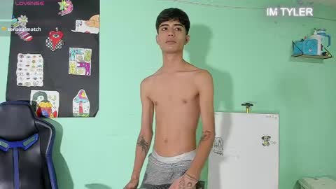 boys4hot_777 online show from April 2026 07:52:01 PM