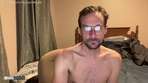 Snapshot of boysetsfire34 chatting on November 2025 03:09:02 AM boysetsfire34 online show from November 2025 03:09:02 AM