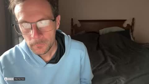 Snapshot of boysetsfire34 chatting on December 2025 06:47:02 PM boysetsfire34 online show from December 2025 06:47:02 PM