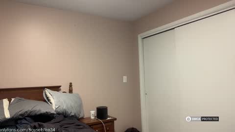 boysetsfire34 online show from January 2026 05:33:01 AM