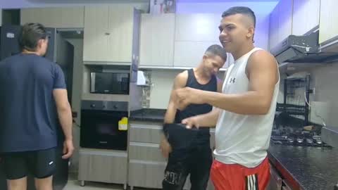 Angelo Mark Fernando Taylor online show from November 2025 12:06:01 PM