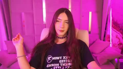 Nova online show from October 2025 09:03:01 PM