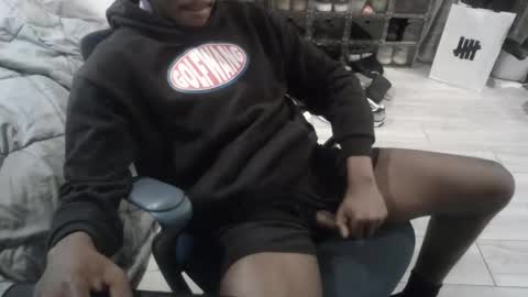 Snapshot of bquen400 chatting on September 2025 05:02:02 PM bquen400 online show from September 2025 05:02:02 PM