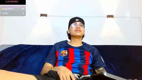 Snapshot of br4ndon_cooper chatting on November 2025 02:16:01 PM Brandon online show from November 2025 02:16:01 PM