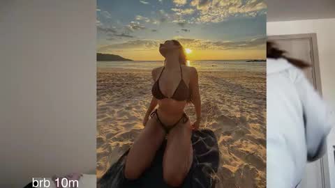 Lana  online show from February 2026 02:28:02 AM