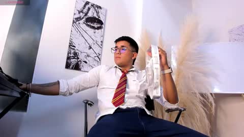 Snapshot of brad_bbc chatting on December 2025 02:06:01 AM Brad online show from December 2025 02:06:01 AM