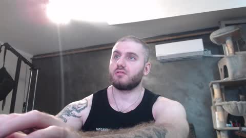 Snapshot of brad_pittfall chatting on November 2025 09:04:01 PM ask me online show from November 2025 09:04:01 PM