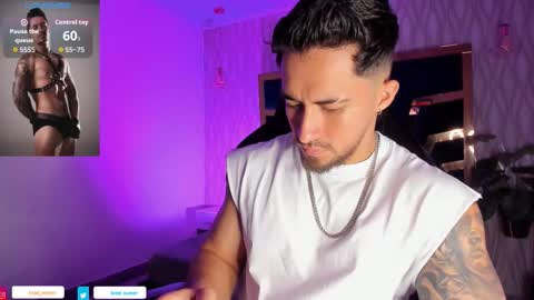 Snapshot of brad_summer chatting on November 2025 05:37:02 PM brad summer online show from November 2025 05:37:02 PM