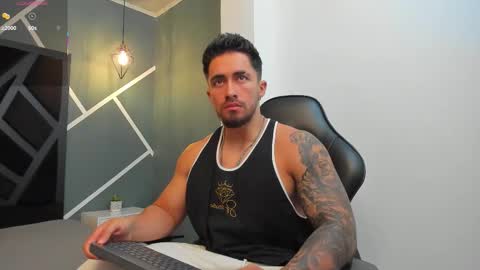 Snapshot of brad_summer chatting on December 2025 11:15:01 AM brad summer online show from December 2025 11:15:01 AM