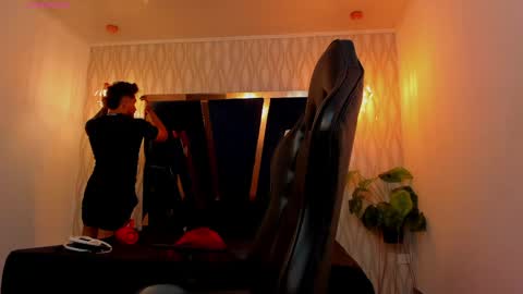 brad summer online show from April 2026 11:41:01 PM