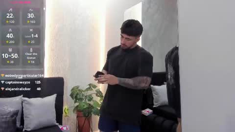 Snapshot of brad_summer chatting on July 2026 05:39:01 PM brad summer online show from July 2026 05:39:01 PM