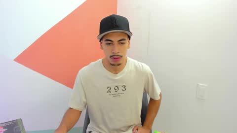 Snapshot of brad_usma chatting on February 2025 12:28:01 PM BRAD USMA online show from February 2025 12:28:01 PM