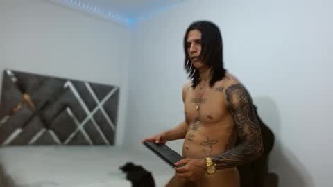 Snapshot of brad_wesley__ chatting on November 2025 09:58:01 PM Brad online show from November 2025 09:58:01 PM