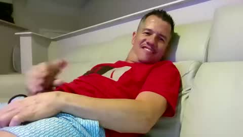 brafred1 online show from February 2026 06:24:01 AM