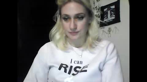 i am a naughty jedi knight online show from November 2025 05:43:01 AM