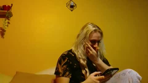 i am a naughty jedi knight online show from March 2026 06:06:02 AM