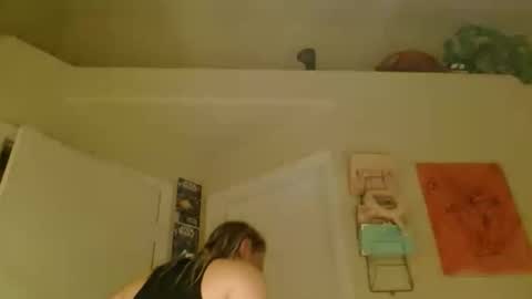 i am a naughty jedi knight online show from April 2026 04:44:02 AM