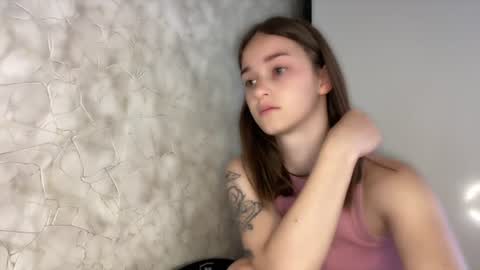 Snapshot of bralkissy chatting on June 2026 07:02:01 AM Kate online show from June 2026 07:02:01 AM