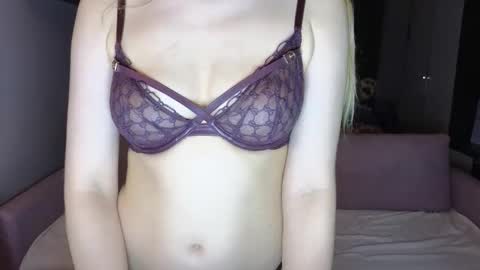 brandaany online show from November 2025 07:13:01 PM