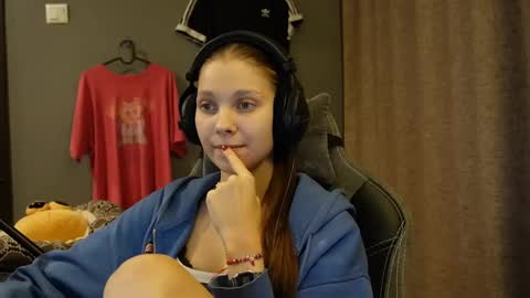 Alice online show from November 2025 03:34:01 PM