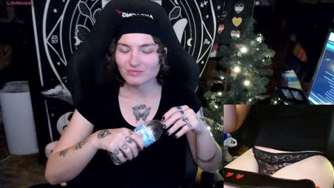 BrandiWRLD999 online show from December 2024 09:50:02 PM