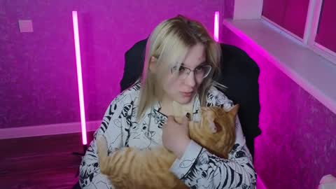 Belle  online show from January 2025 02:46:02 AM