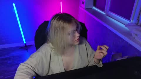 Belle  online show from March 2025 01:53:01 AM