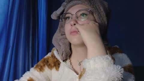 Belle  online show from September 2025 02:54:02 AM