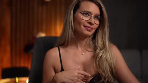 Alex online show from January 2025 07:42:02 AM