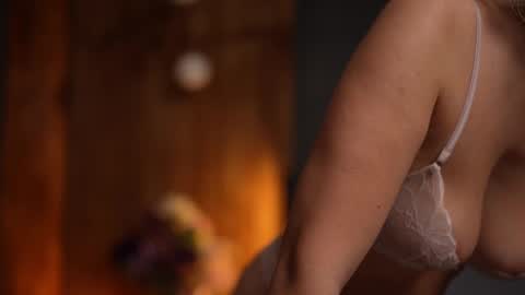 Alex online show from February 2025 05:02:02 AM