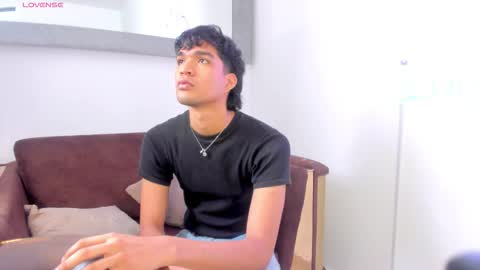 Snapshot of branmonter_xxx_big chatting on February 2026 03:23:02 AM branmonter_xxx_big online show from February 2026 03:23:02 AM