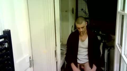 Snapshot of bratdownunder chatting on November 2025 02:28:02 AM Bratdownunder online show from November 2025 02:28:02 AM