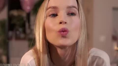 Snapshot of brave_journey chatting on October 2025 07:35:02 PM Eli online show from October 2025 07:35:02 PM