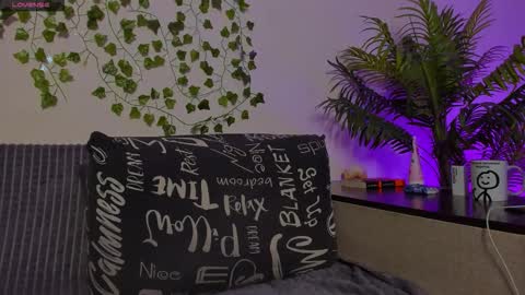 Johny Bravo online show from December 2025 02:26:01 PM