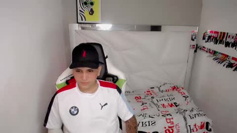 Snapshot of brayan_lopezz chatting on May 2026 03:45:01 AM BRAYAN online show from May 2026 03:45:01 AM