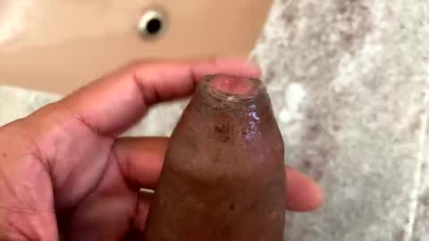 brazilianb0yy online show from April 2026 12:21:01 PM