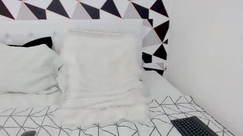 Snapshot of braziliangirl191 chatting on January 2025 04:04:01 AM Alice online show from January 2025 04:04:01 AM