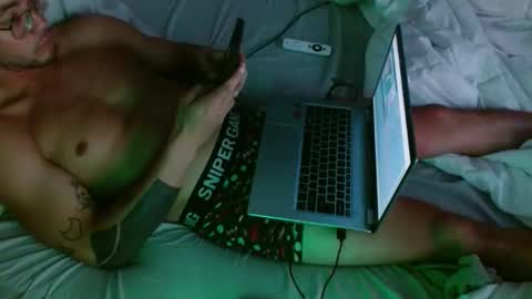 Snapshot of breadcrumbsss chatting on December 2025 12:49:02 AM Breadcrumbsss online show from December 2025 12:49:02 AM