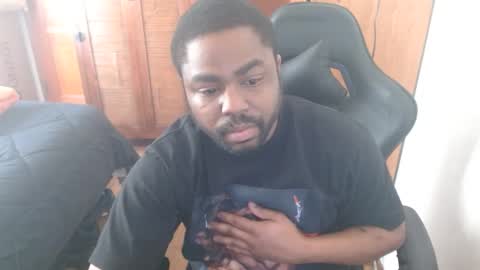 Snapshot of breadw1nnah chatting on January 2025 08:55:01 PM Breadw1nnah online show from January 2025 08:55:01 PM