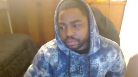 Snapshot of breadw1nnah chatting on January 2025 09:08:01 AM Breadw1nnah online show from January 2025 09:08:01 AM