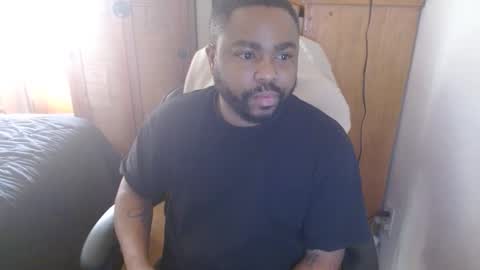 Snapshot of breadw1nnah chatting on February 2025 03:51:02 PM Breadw1nnah online show from February 2025 03:51:02 PM