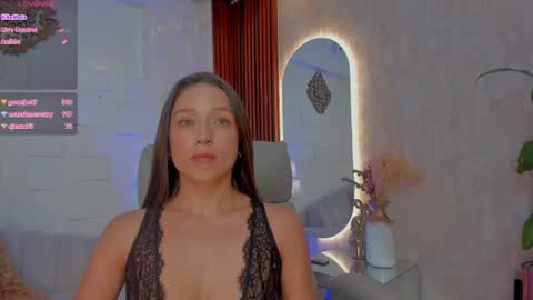 Snapshot of breex_ chatting on June 2026 08:18:01 PM Breex online show from June 2026 08:18:01 PM
