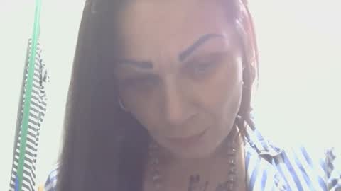 breezybrii online show from November 2025 06:59:01 AM
