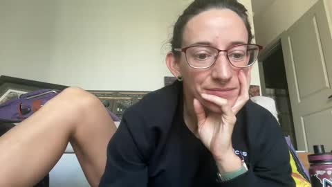 MYA Pleasure online show from October 2025 04:37:01 PM