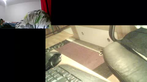 Snapshot of bremer64 chatting on December 2024 07:05:01 AM bremer64 online show from December 2024 07:05:01 AM