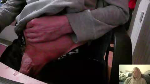 Snapshot of bremer64 chatting on October 2025 09:43:02 AM bremer64 online show from October 2025 09:43:02 AM